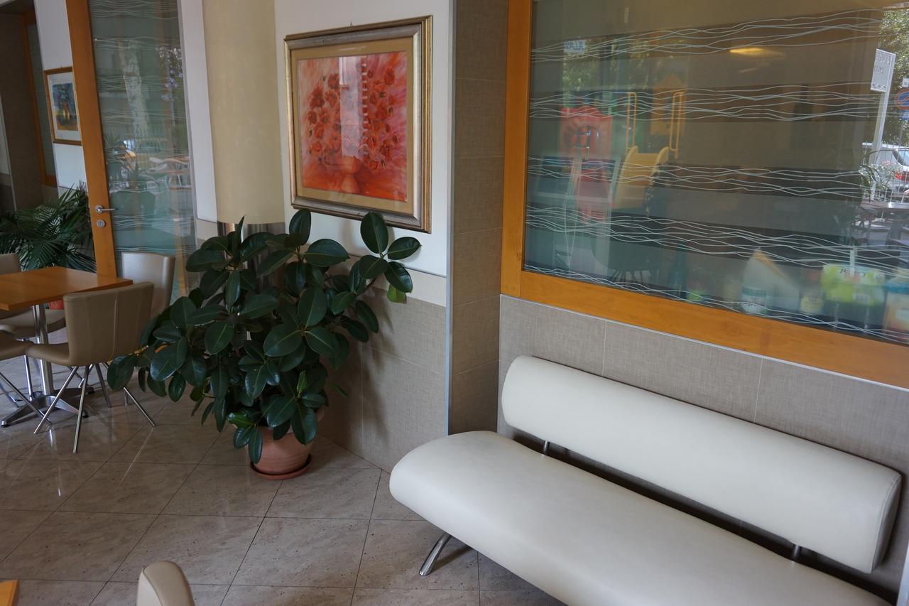 Hotel Angelus Rimini Exterior photo