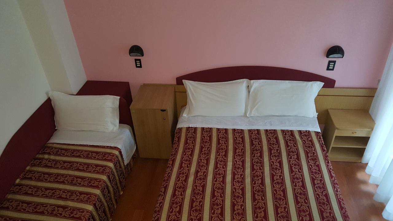 Hotel Angelus Rimini Exterior photo
